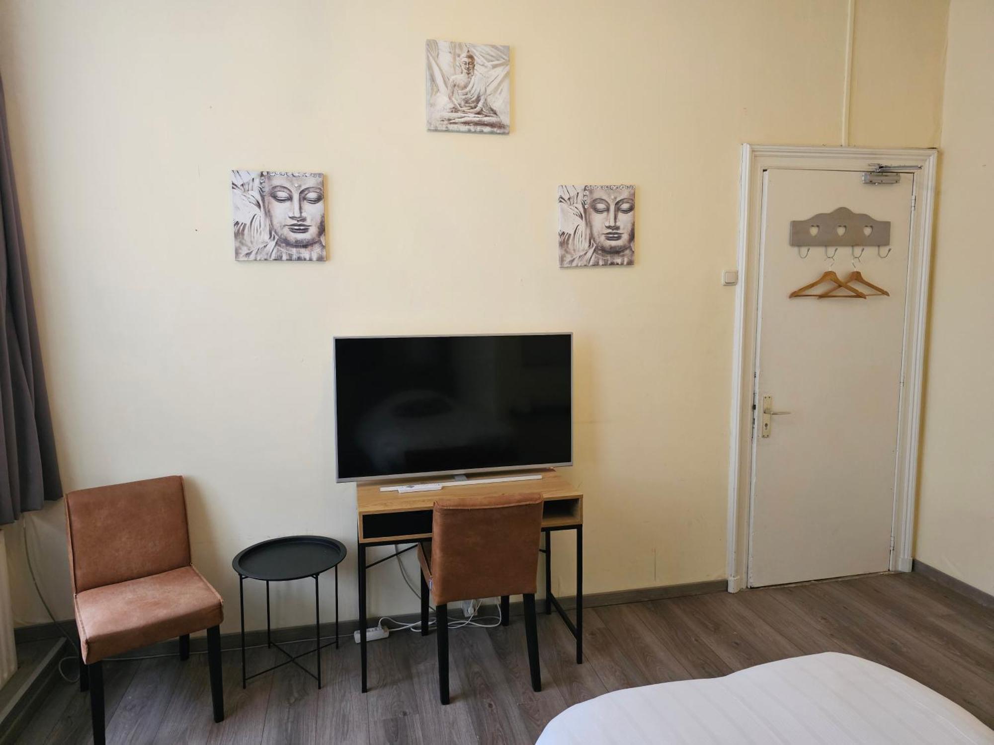 אייסדן Hotel Le Bonheur מראה חיצוני תמונה