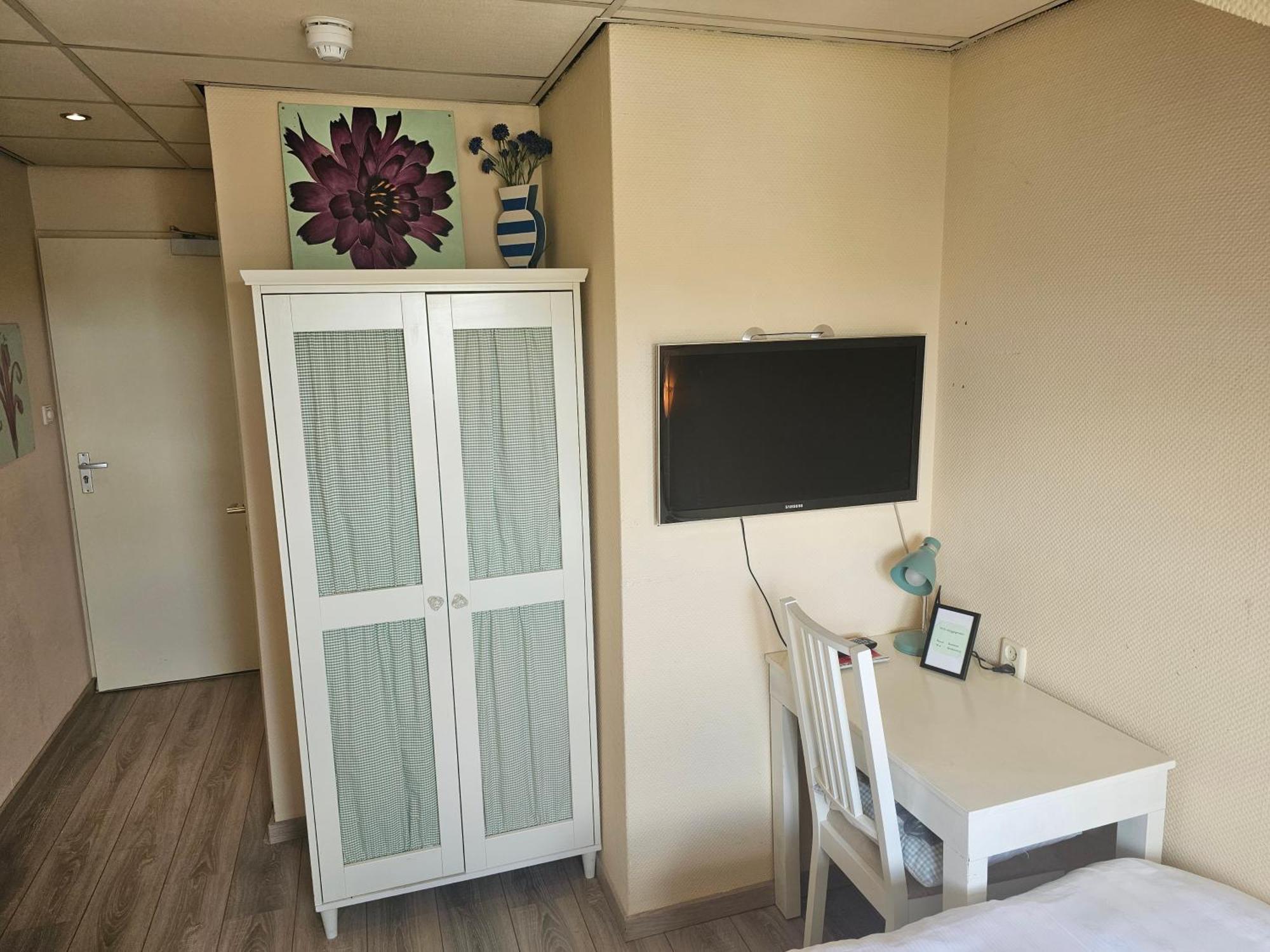 אייסדן Hotel Le Bonheur מראה חיצוני תמונה